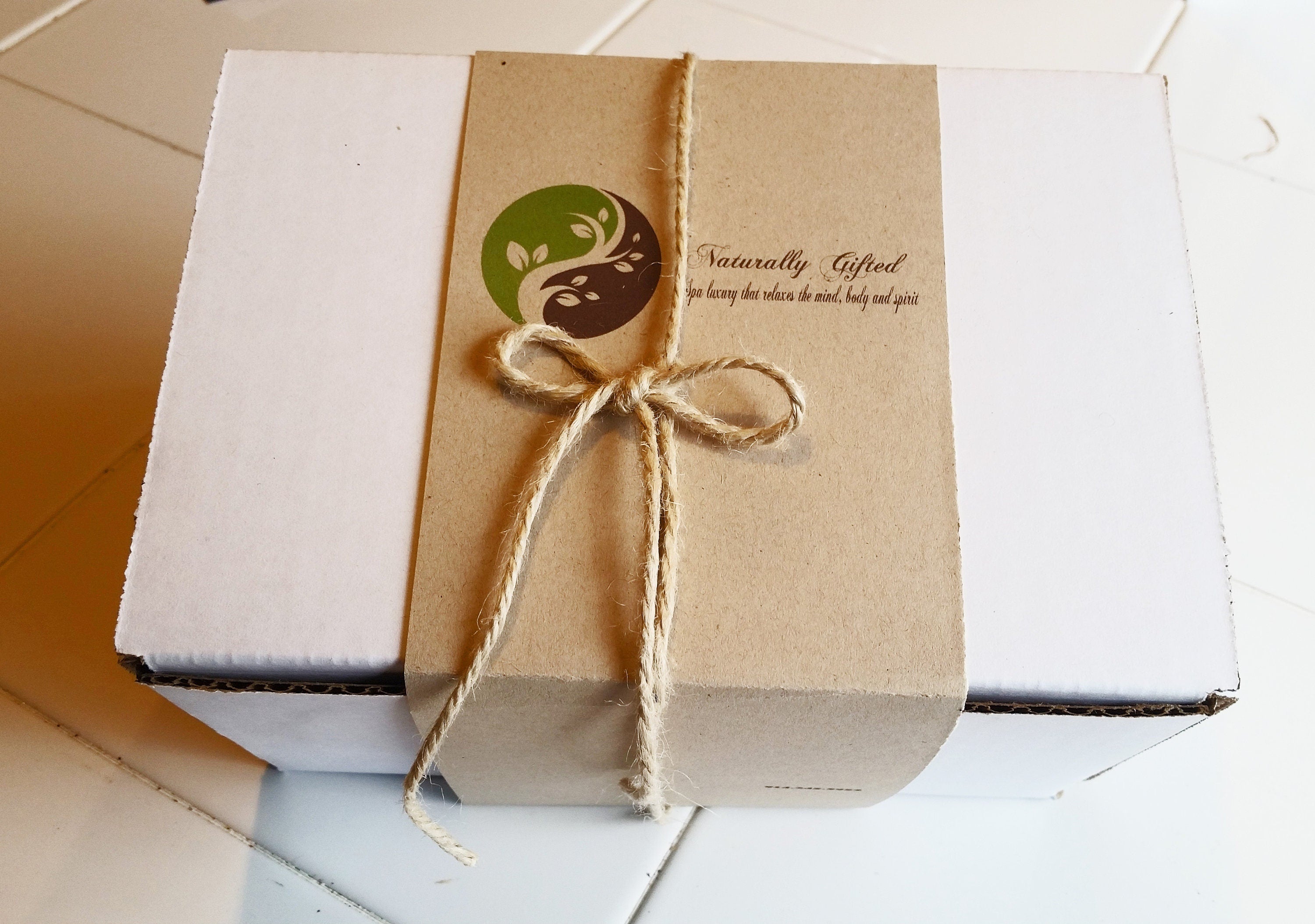 Custom Birthday Gift Box, Gift Ideas, Happy Birthday Gift Box, Happy Birthday Gift Basket, Birthday Gifts Ideas, Birthday Gifts For Her